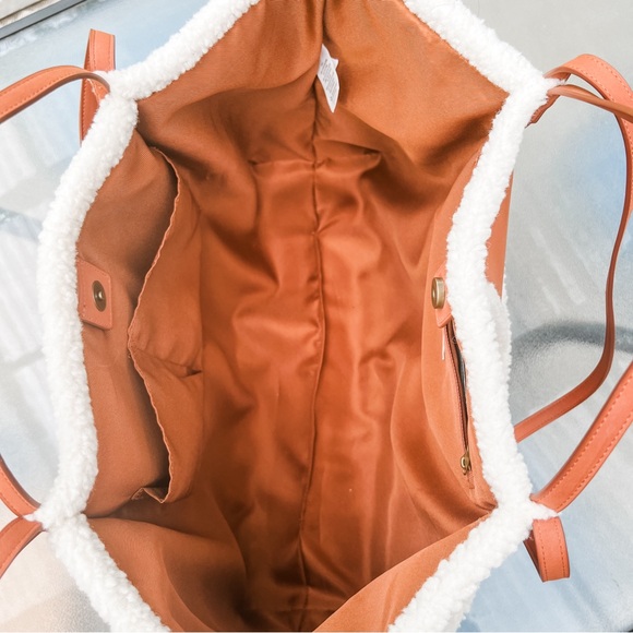 Universal Thread Target XL Brown Sherpa Tote Huge! - Picture 4 of 12